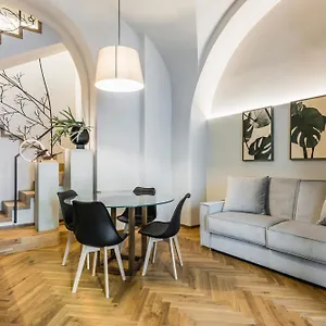 Appartamento Ferrini - Piazza Trento, Aeroporto di Catania Fontana Rossa
