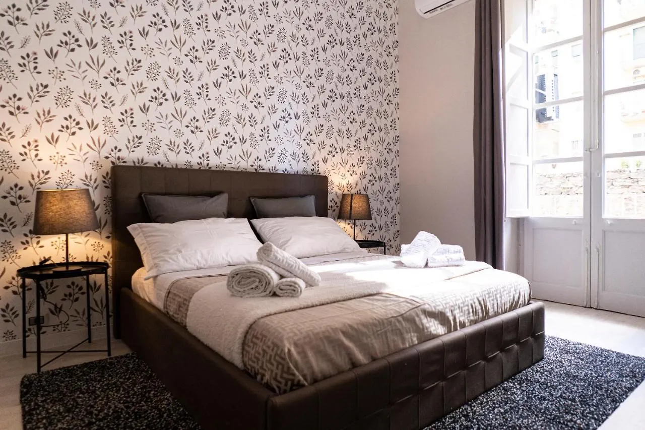 Apartament Casa Mago Katania 0*,  Włochy